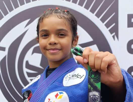 Atleta do Pelci conquista título mundial no Jiu-Jítsu Esportivo Kids em São Paulo