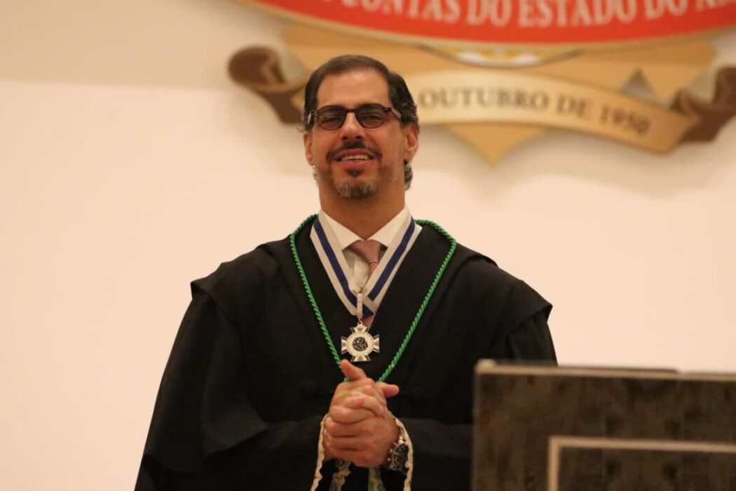 Rafael Barbosa é nomeado para mais dois anos à frente da Defensoria Pública do Amazonas