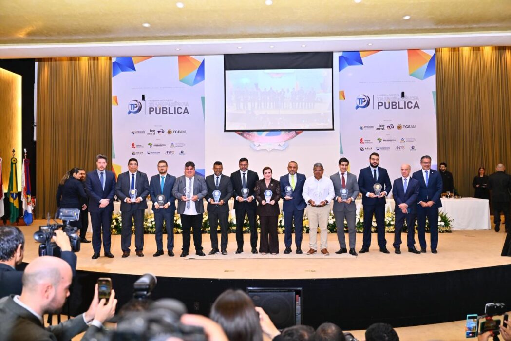 TCE-AM premia órgãos públicos por excelência em transparência no Amazonas