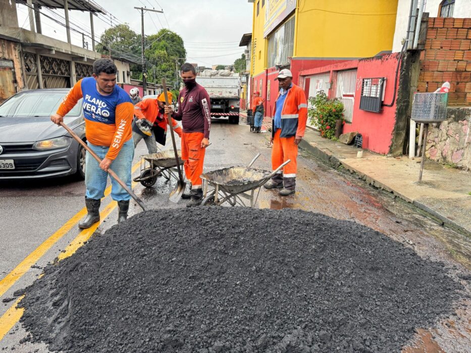 Prefeitura avança em obras de recuperação asfáltica na zona Leste da cidade