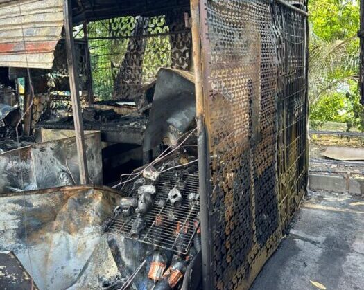 Permissionários afetados por incêndio na orla do Amarelinho recebem apoio  emergencial da Prefeitura de Manaus 
