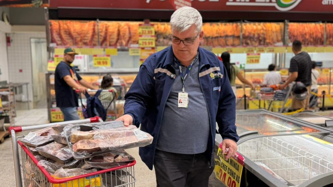 Supermercado é  autuado por comercializar mais de 80 kg de alimentos impróprios para o consumo