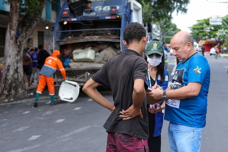 Prefeitura reforça políticas humanizadas para população em situação de rua no Centro e recupera cidadãos