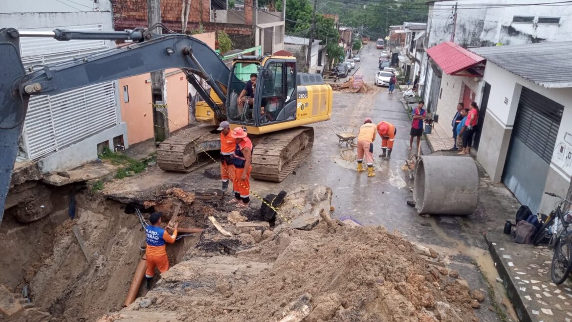 Bairro Lírio do Vale recebe obra emergencial em drenagem