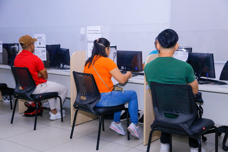 Sine Manaus oferta 492 vagas de emprego nesta quinta–feira, (26)