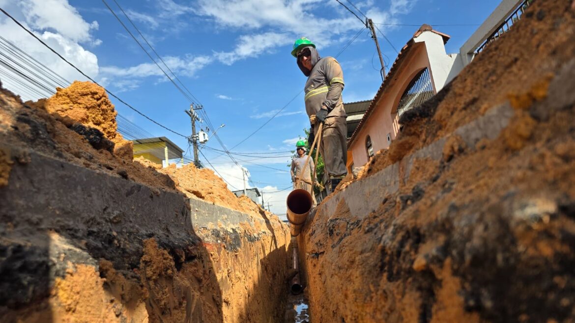 ais de 14 mil moradores da comunidade João Paulo são beneficiados com obras de esgoto