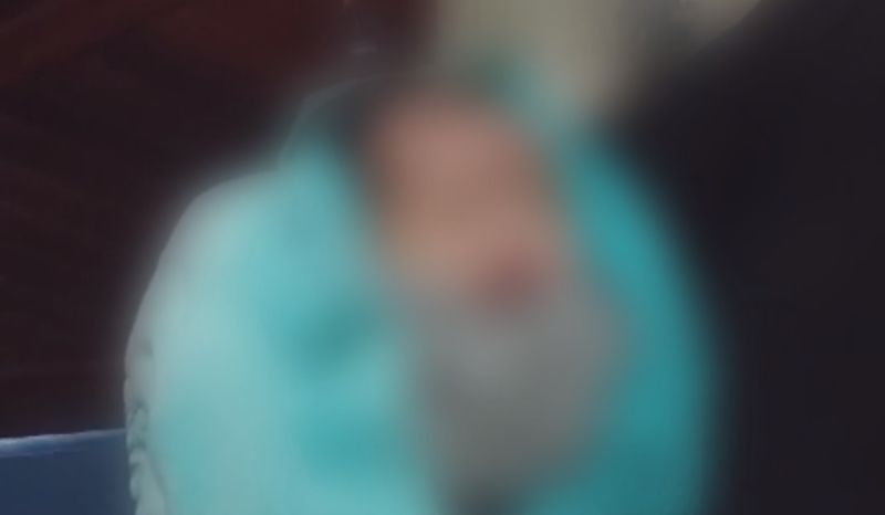 Vídeo: bebê de 5 dias sobrevive a naufrágio no Encontro das Águas após ser colocado em cooler