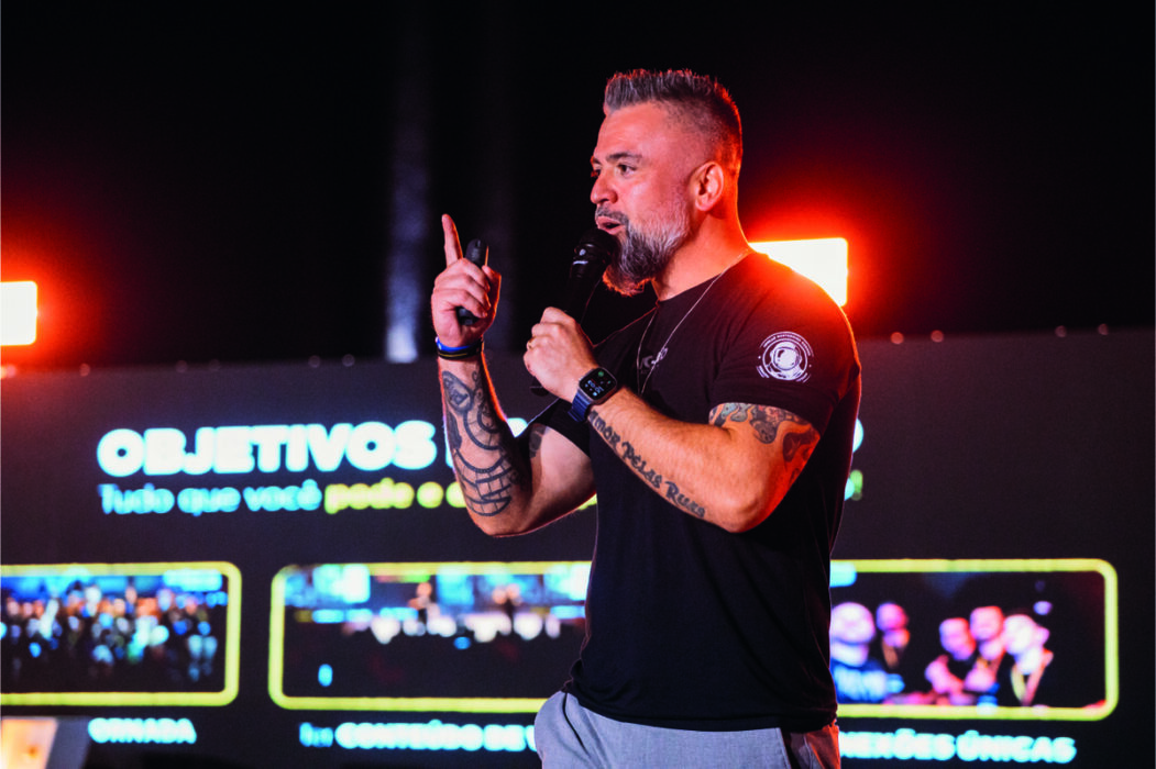 Robson V. Leite desenvolve métodos para agências digitais