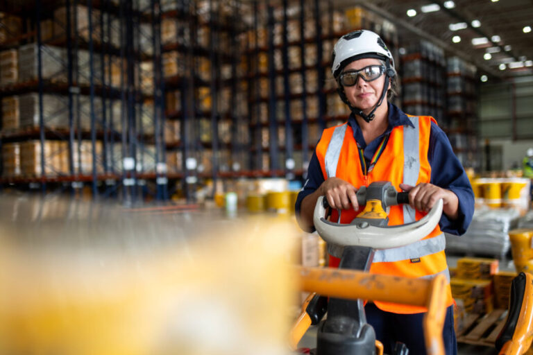 Vedacit cria estratégia para ampliar liderança feminina