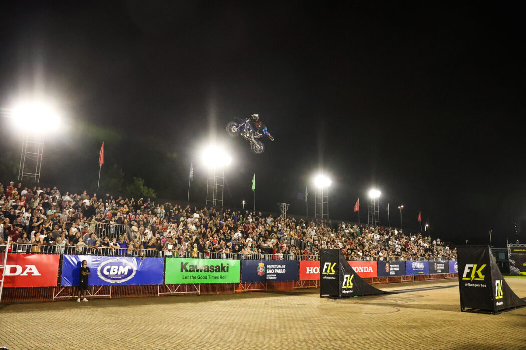 Arena Freestyle reúne atletas e público em São Paulo