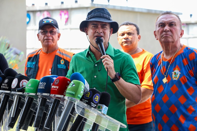 David Almeida entrega nova etapa do cemitério vertical e soluciona déficit histórico de sepultamentos em Manaus