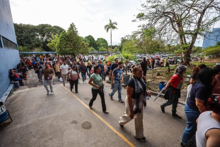 Mais de 20 mil candidatos realizam provas por vagas na Secretaria de Estado do Meio Ambiente