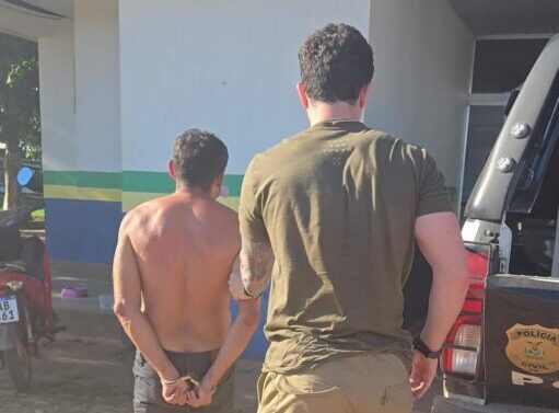 Homem é preso em flagrante por agredir e ameaçar a própria irmã em Itacoatiara