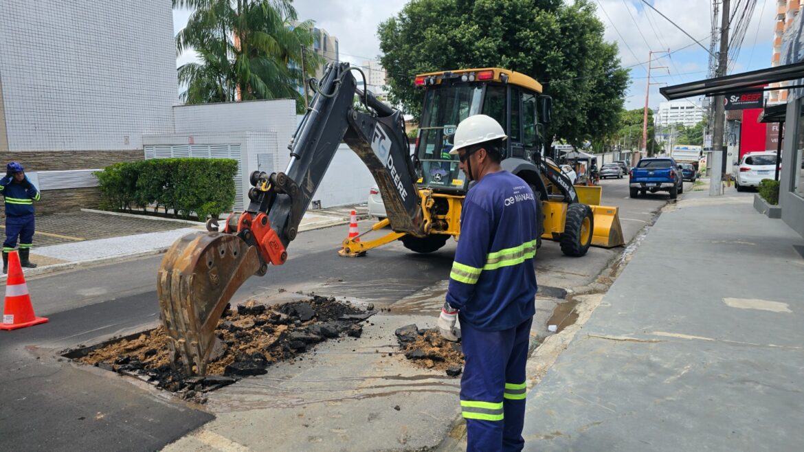 Obras de esgotamento sanitário avançam em 11 frentes na cidade; Confira a programação semanal