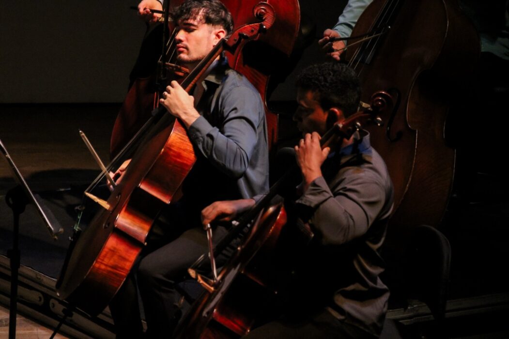Concerto no Teatro Amazonas celebra centenário da pianista Jerusa Mustafa com encontro de gerações