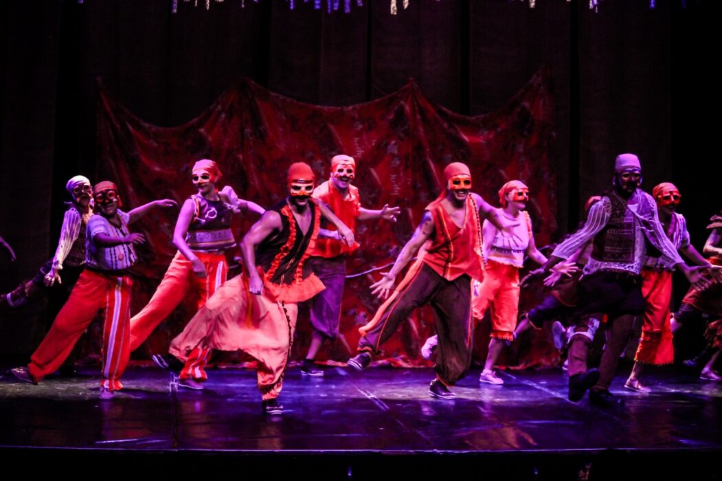 'Dança, Arte, Escola': Estudantes vivenciam experiência artística com o Corpo de Dança do Amazonas