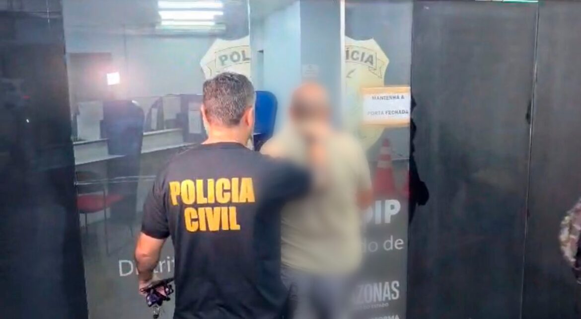 Americano é preso por tráfico de drogas em condomínio de luxo no Vieiralves