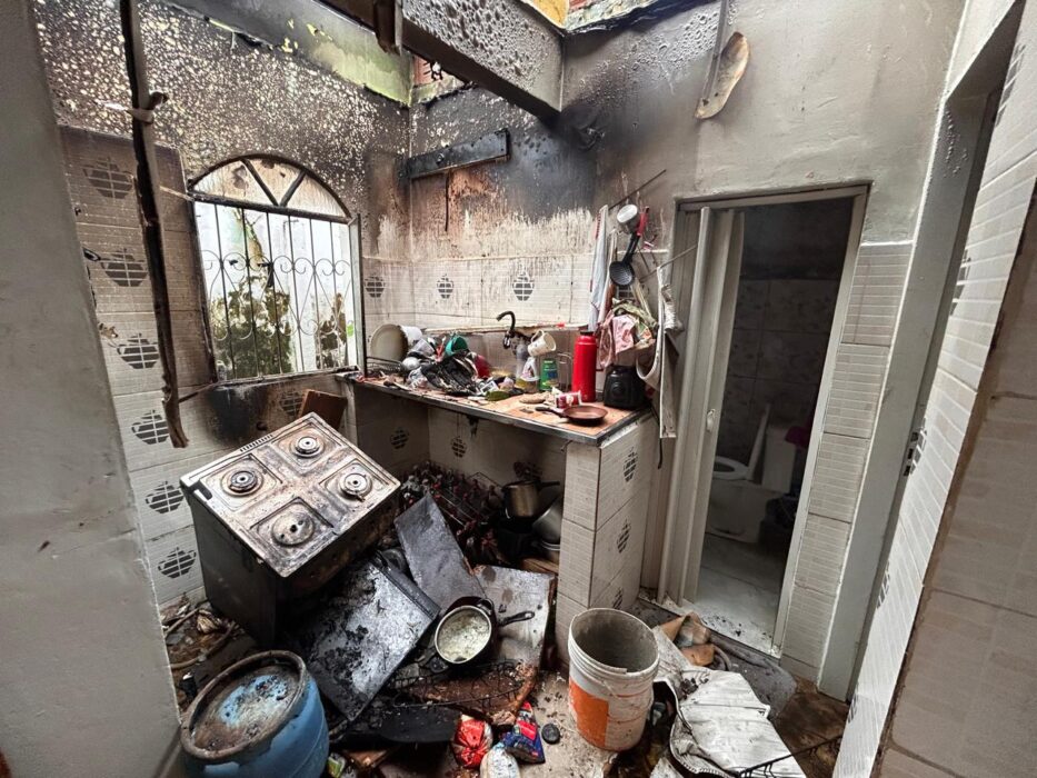 Vazamento de gás causar explosão em residência e deixar uma pessoa ferida