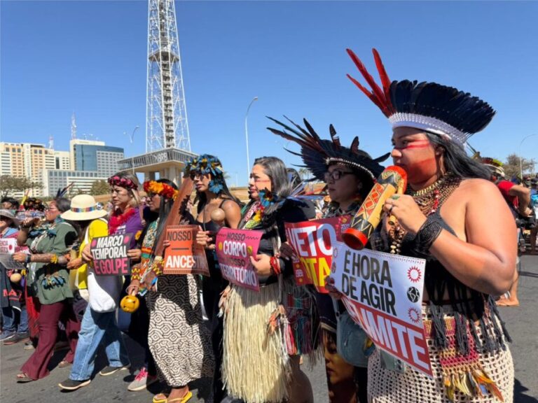 Povos indígenas estão no centro das soluções para a Amazônia e o clima
