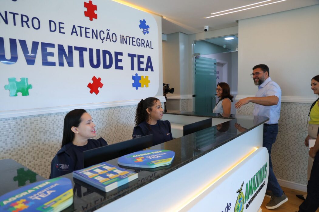 A convite do Instituto do Autismo, ex-governador Wilson Lima visita Centro de Atenção à Juventude TEA