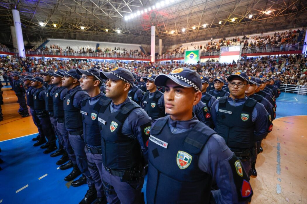 Governo do Amazonas apresenta calendário de pagamentos de novos soldados da PMAM e CBMAM após promoção