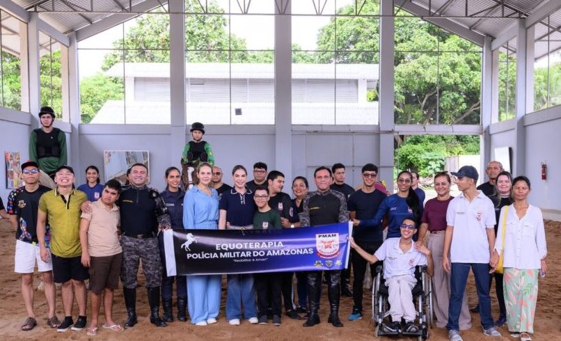 ‘Café na Equoterapia’ encerra programação do Abril Azul da Polícia Militar, com acolhimento a mães atípicas em Manaus