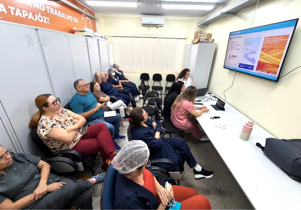 Moura Tapajóz realiza sessão clínica sobre hemorragia pós-parto