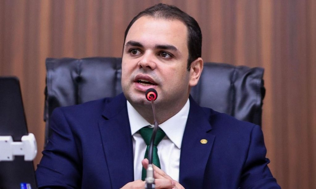 Nota Oficial- Roberto Cidade manda suspender contratos com empresas ligadas à família no Amazonas