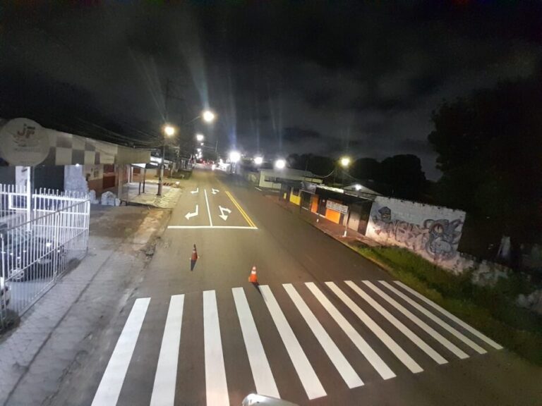 Prefeitura intensifica revitalização da sinalização viária durante ações do ‘Maio Amarelo’ na capital