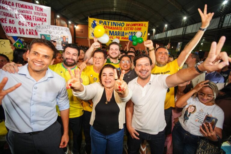 Professora Maria do Carmo se emociona com carinho dos moradores da zona Sul