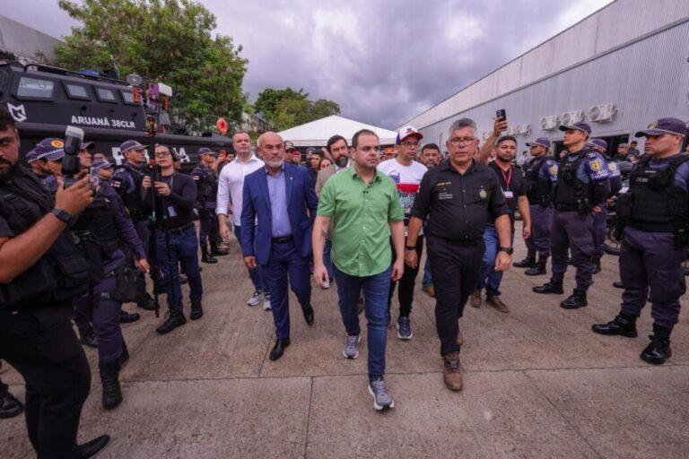Governador Roberto Cidade lança Operação Segurança Presente e reforça proteção à população com entrega de novos equipamentos