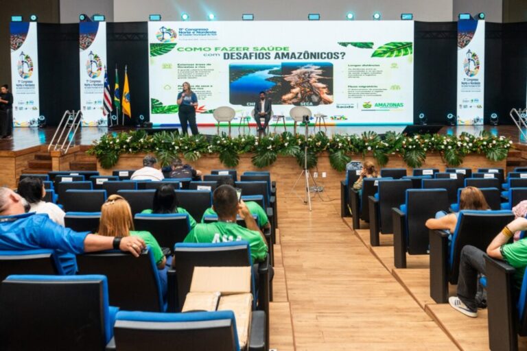Amazonas apresenta soluções para fazer saúde em “território líquido” durante congresso no Maranhão
