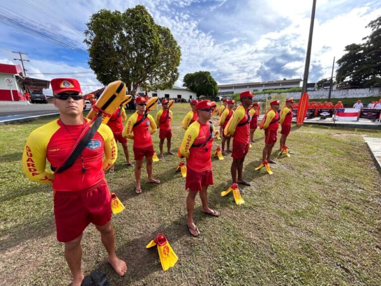 Corpo de Bombeiros forma quinta turma do Curso de Salvamento Aquático da corporação
