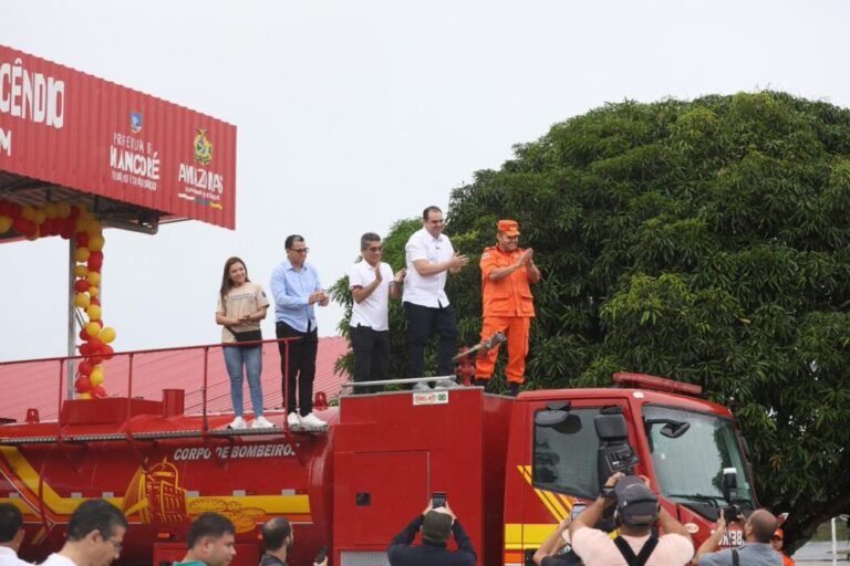 Governador Roberto Cidade inaugura novo grupamento dos Bombeiros em Manicoré durante comemorações dos 148 anos do município
