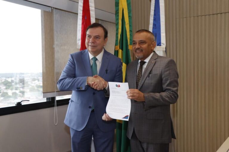 OAB Amazonas entrega lista sêxtupla do Quinto Constitucional ao TJAM