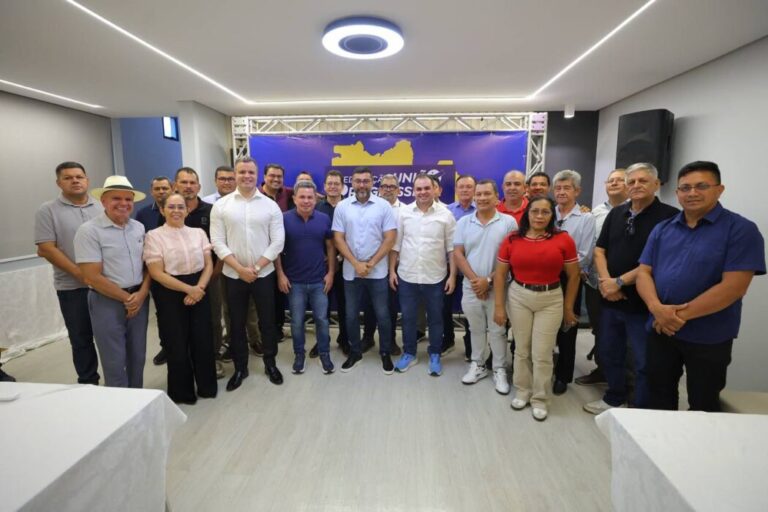 Wilson Lima reúne prefeitos e vice-prefeitos da federação União Progressista no Amazonas