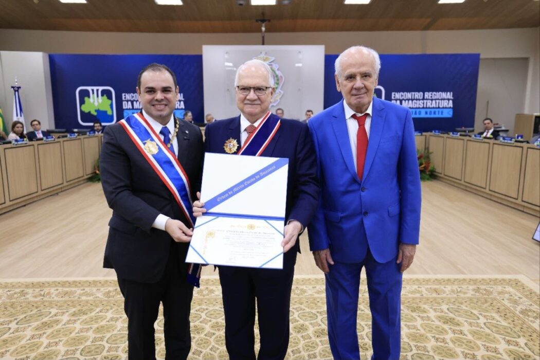 Durante encontro regional da magistratura, governador Roberto Cidade destaca união entre os poderes para o desenvolvimento da Amazônia