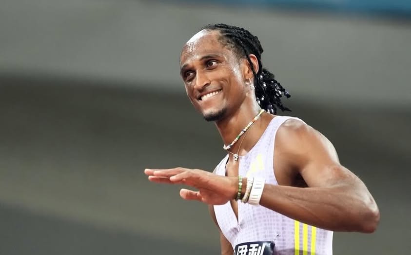 Alison dos Santos conquista ouro na etapa de Xiamen da Diamond League