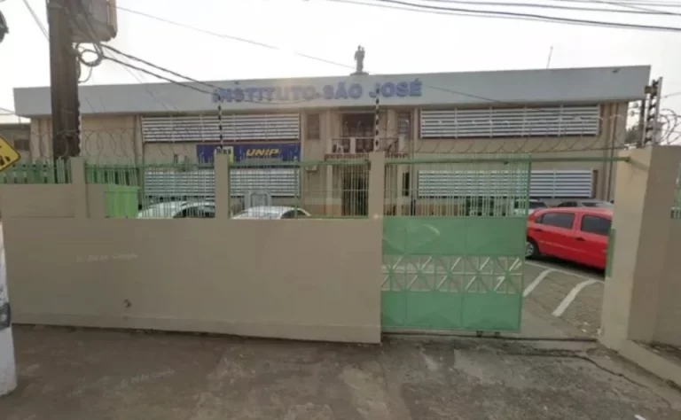 Adolescente invade escola e mata duas funcionárias a tiros no Acre