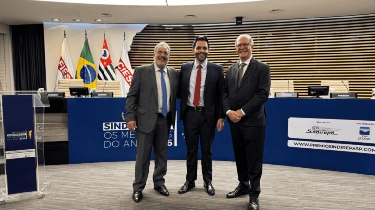 Diogo Ferraz participa do Prêmio Sindirepa-SP