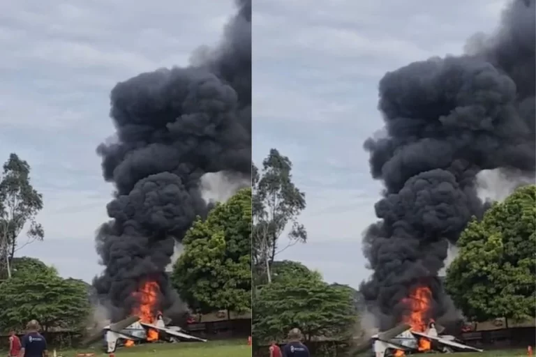 URGENTE: avião cai em campo de futebol e deixa dois mortos em Marília