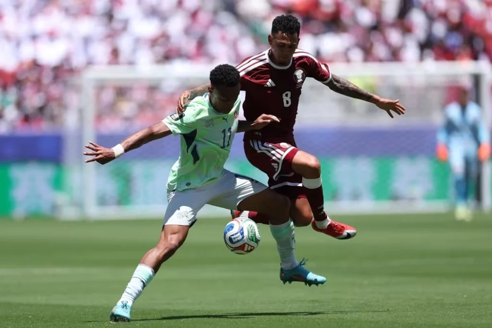 Suíça desperdiça chances e Catar arranca empate no fim pelo Grupo B