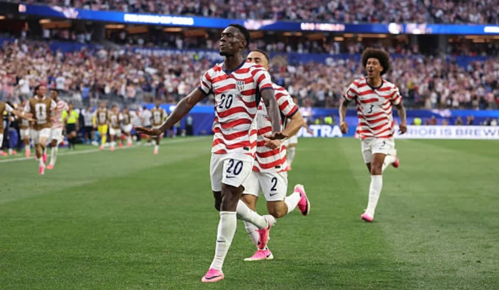 EUA estreia na Copa do Mundo com goleada sobre o Paraguai: 4x1