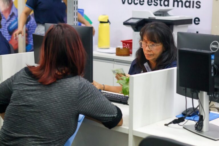 Confira vagas de emprego para esta segunda-feira