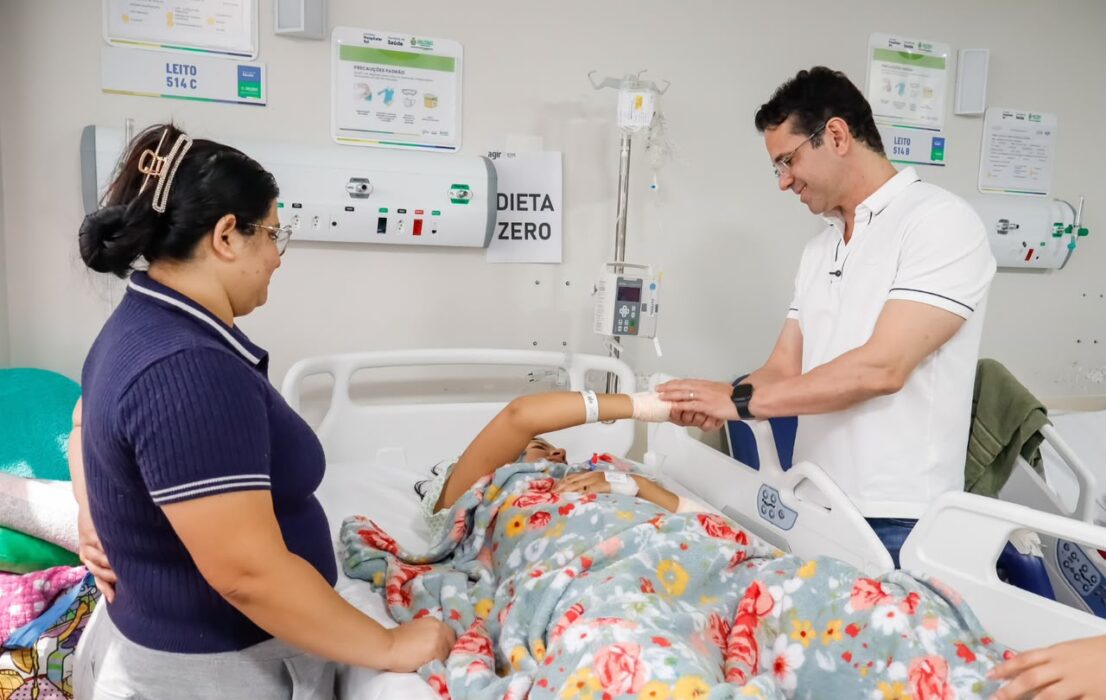 Secretário de Saúde vai para a linha de frente de hospitais, neste domingo