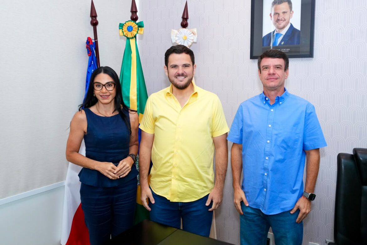 Shádia Fraxe volta para o comando da Semsa e major Renan Libório assume a chefia da Casa Militar